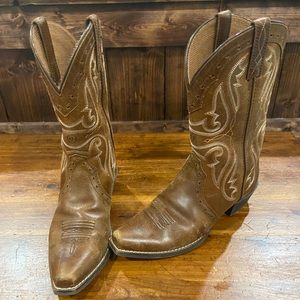 Girls Ariat Heritage Boots
